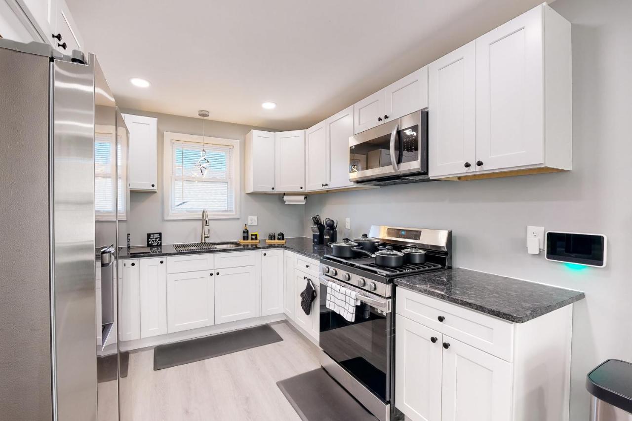 Five75 Lux Prov - Mins Away From Federal Hill Apartment Providence Bagian luar foto